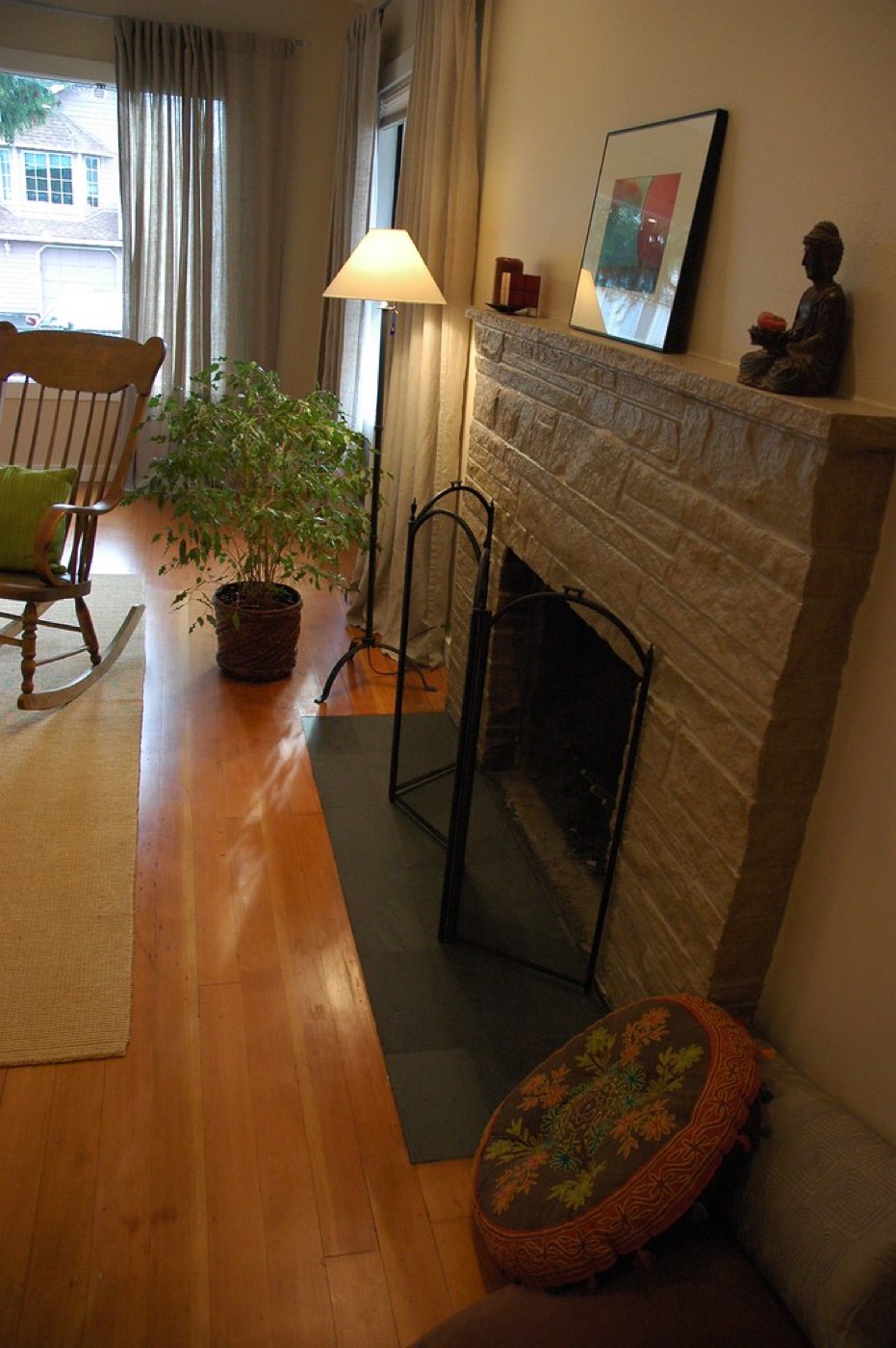 Finished living room with fresh drywall